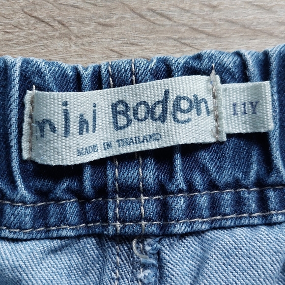 2013 nwot/ln Mini Boden denim shorts size 11 - Picture 5 of 11